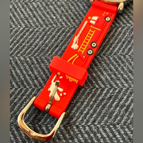 Brand New Kids Watch 3D Cartoon Silicone Stainless Steel Water Resistiant - Picture 3 of 5